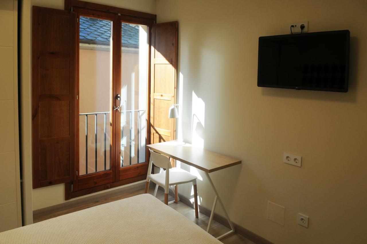 Apartamentos Turisticos Guiana Ponferrada Kültér fotó