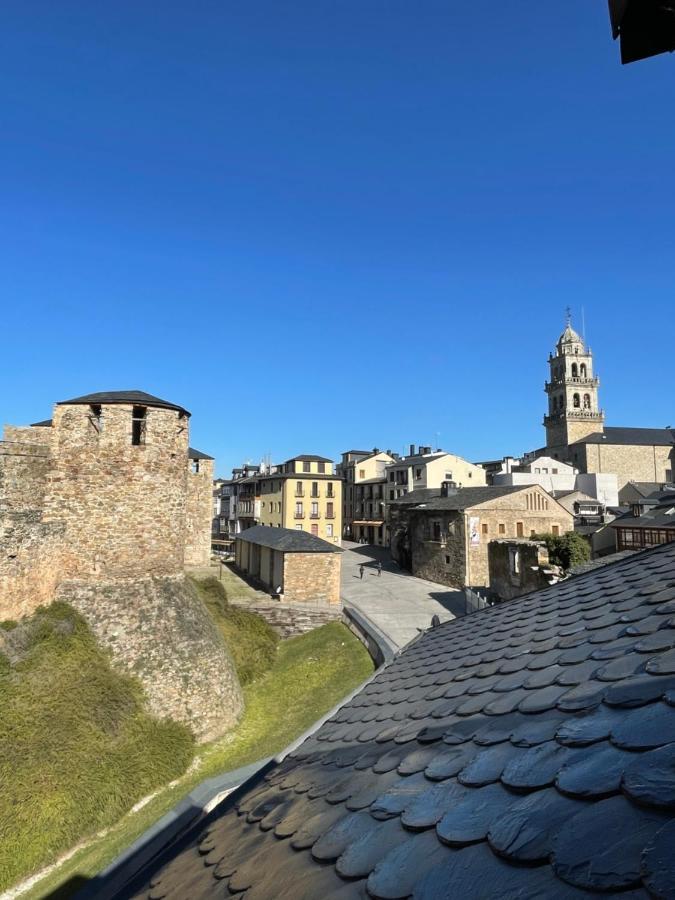 Apartamentos Turisticos Guiana Ponferrada Kültér fotó
